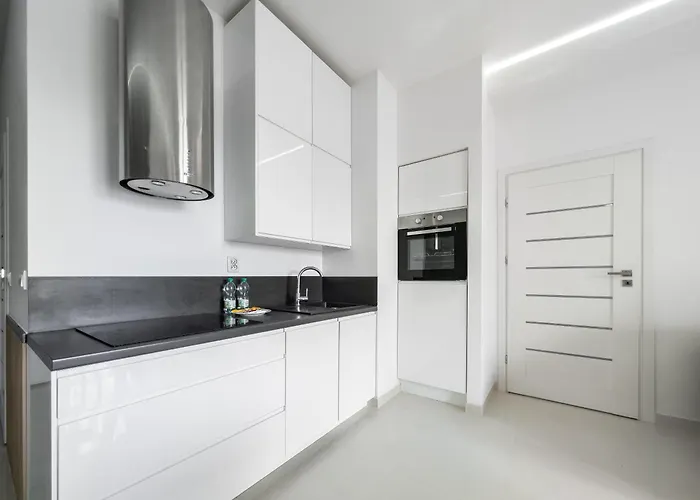 Apartment Riverside Harmony Chic By Bookinghost Breslau