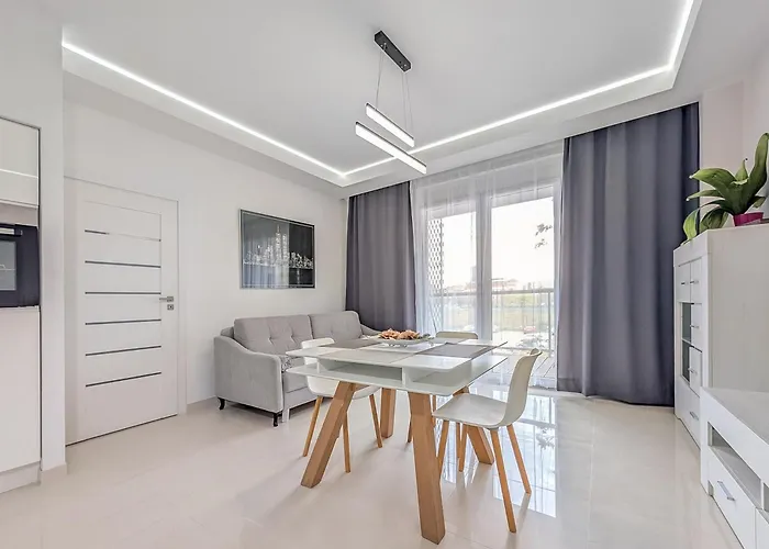 Apartment Riverside Harmony Chic By Bookinghost